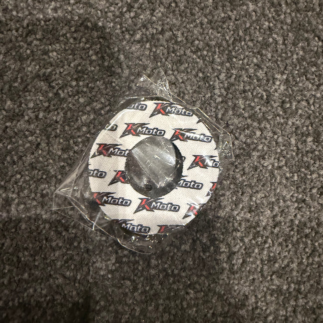 Kmoto grip donuts